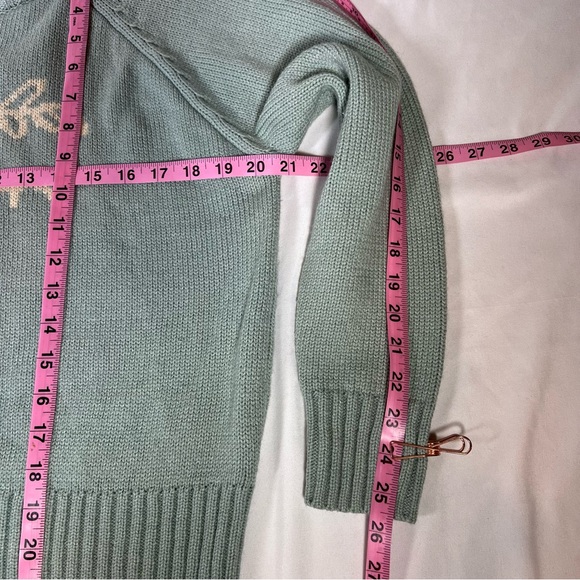Desert Dreamer Cameo Face Outline Sage Knit Pullover Cropped Sweater SMALL EUC - Picture 15 of 16